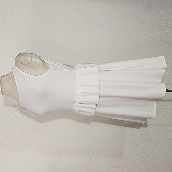 Boohoo Dress Open Back Tieback Tierd White Size 10 - Picture 8 of 9